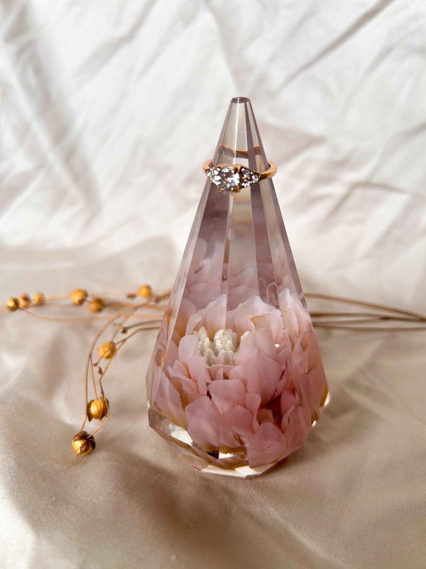 Pink Flower Crystal Ring Tree