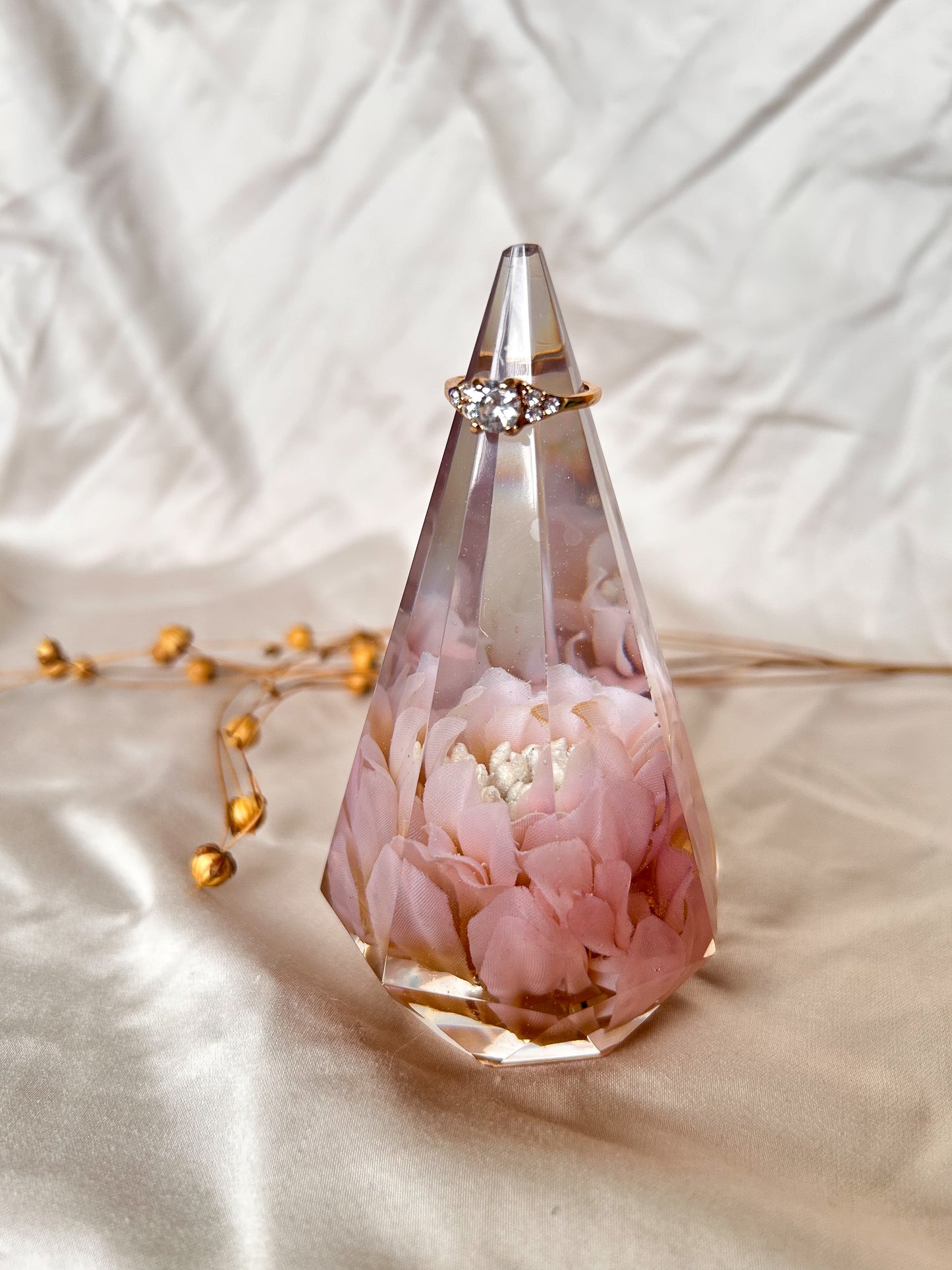 Pink Flower Crystal Ring Tree