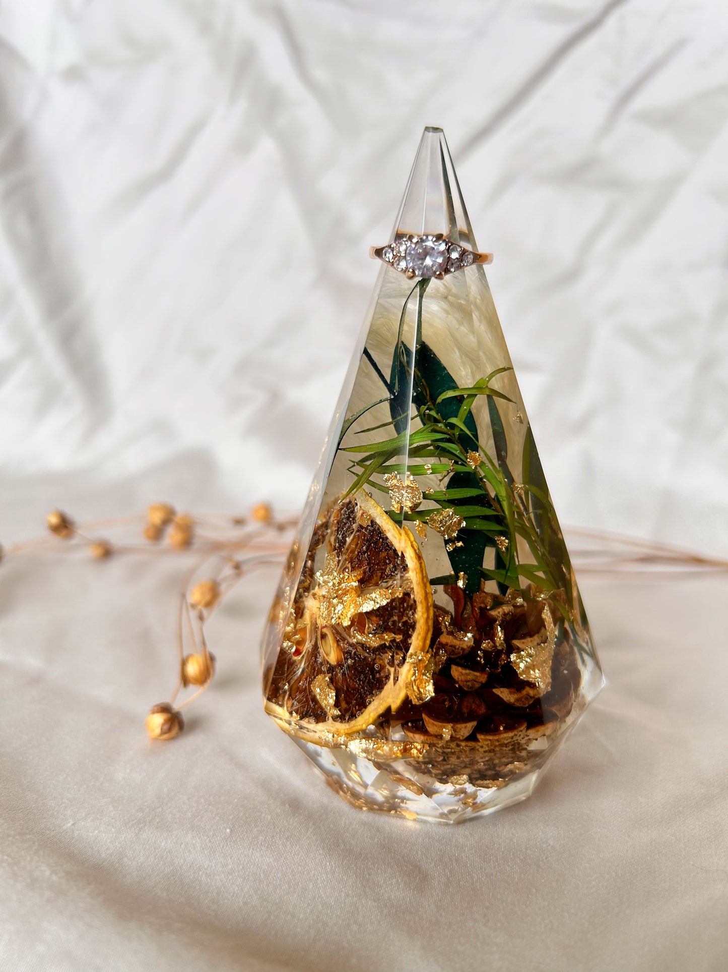 Botanical Crystal Ring Tree
