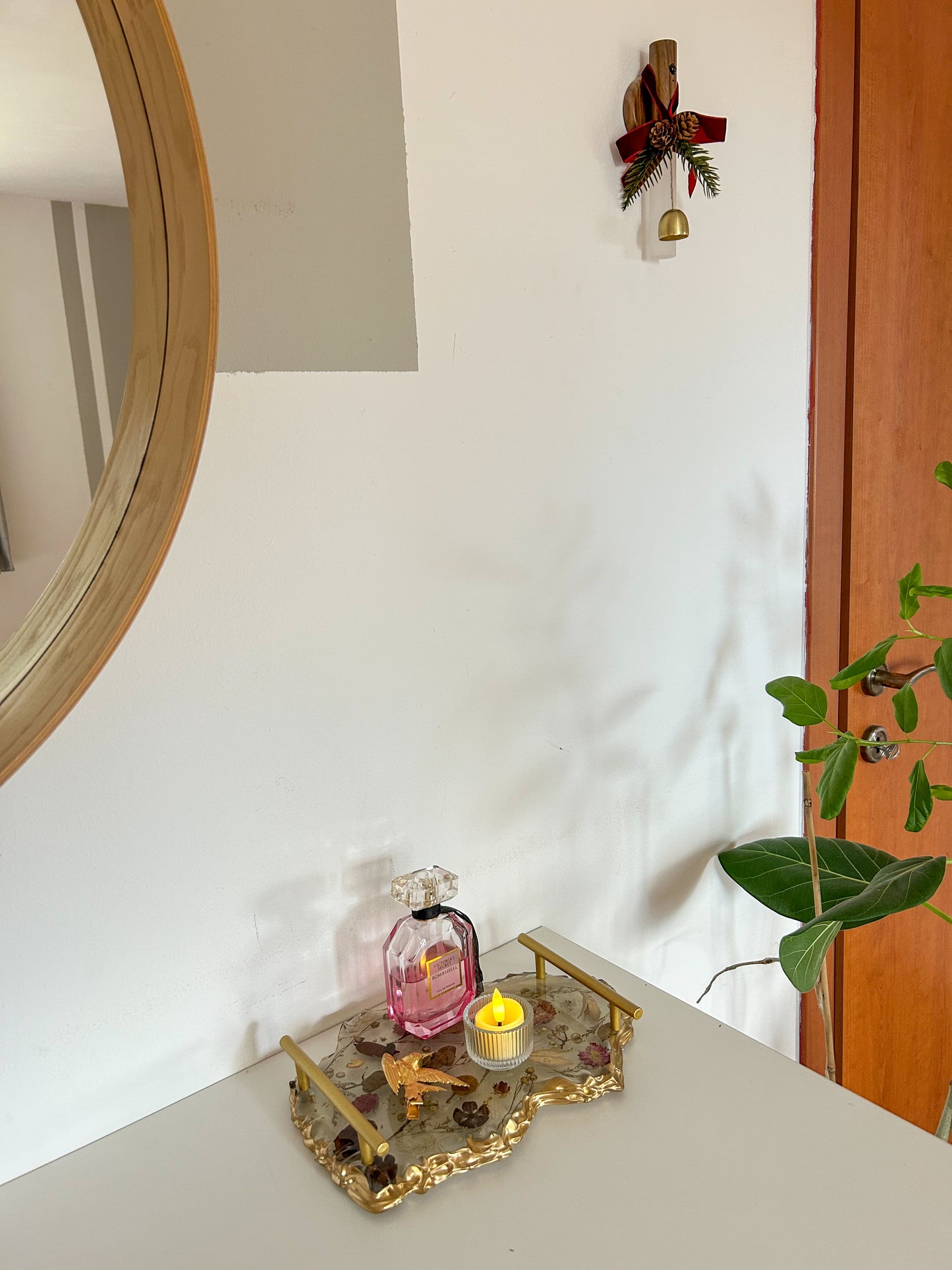 Floral Botanical Resin Tray with Golden Handles