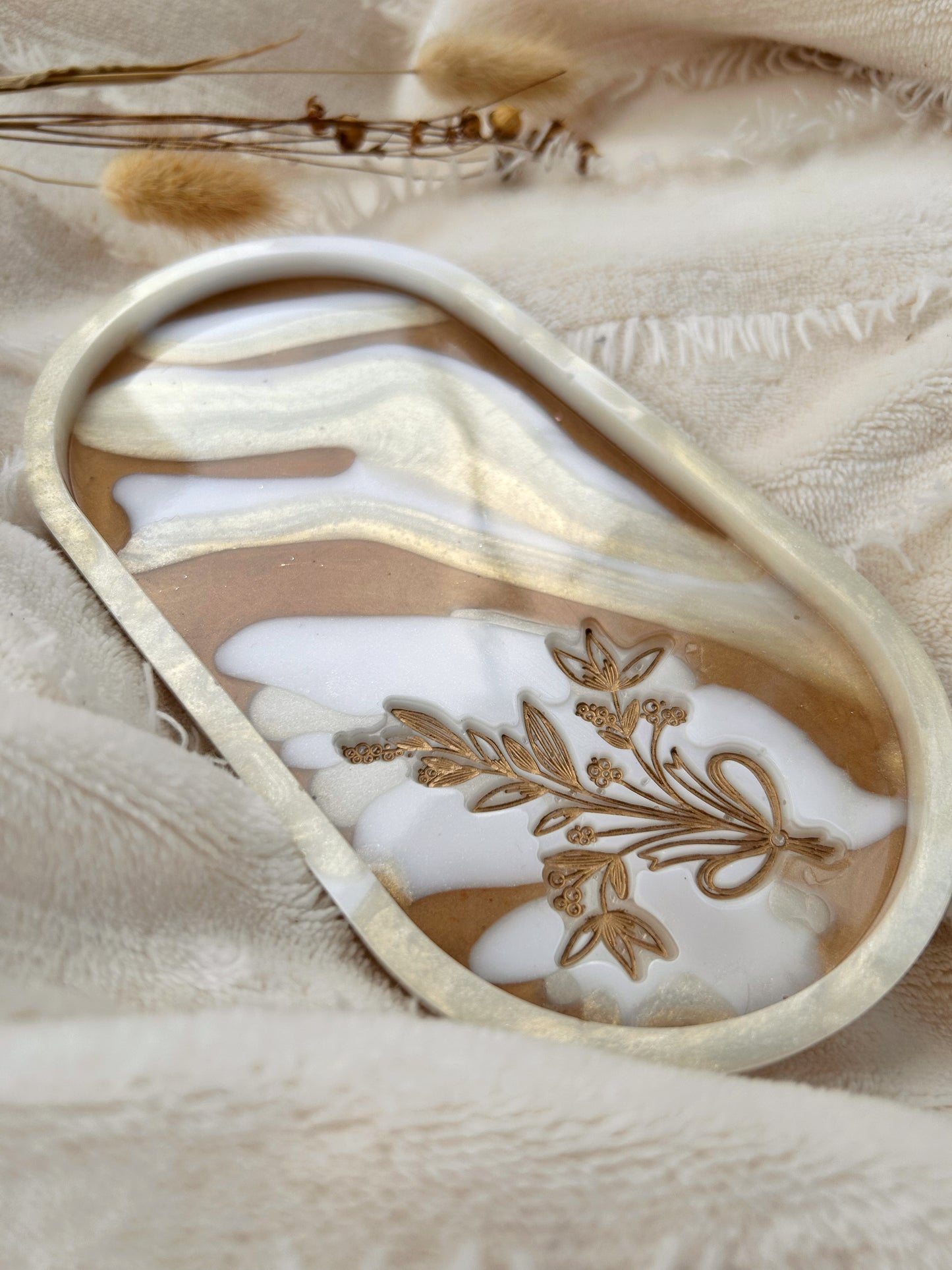 Beige and Gold Oval Jewelry Tray