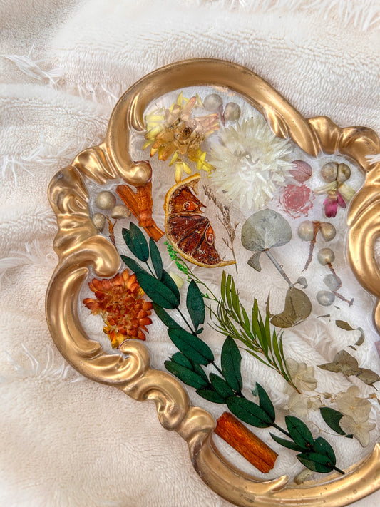 Golden Vintage Botanical Jewelry Tray