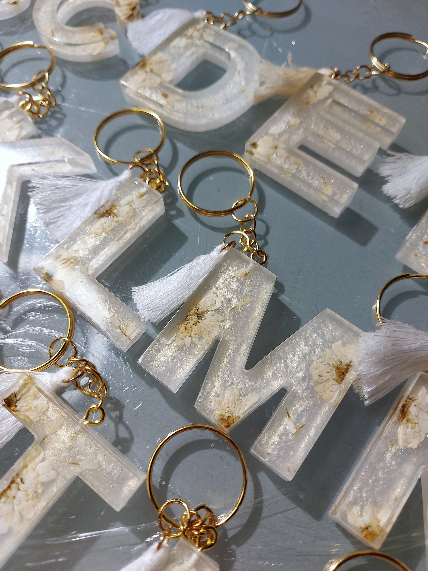 Keychain flower key ring holder gift for her gift for girlfriend holiday keychain glitter custom name gift for yourself bag accessory