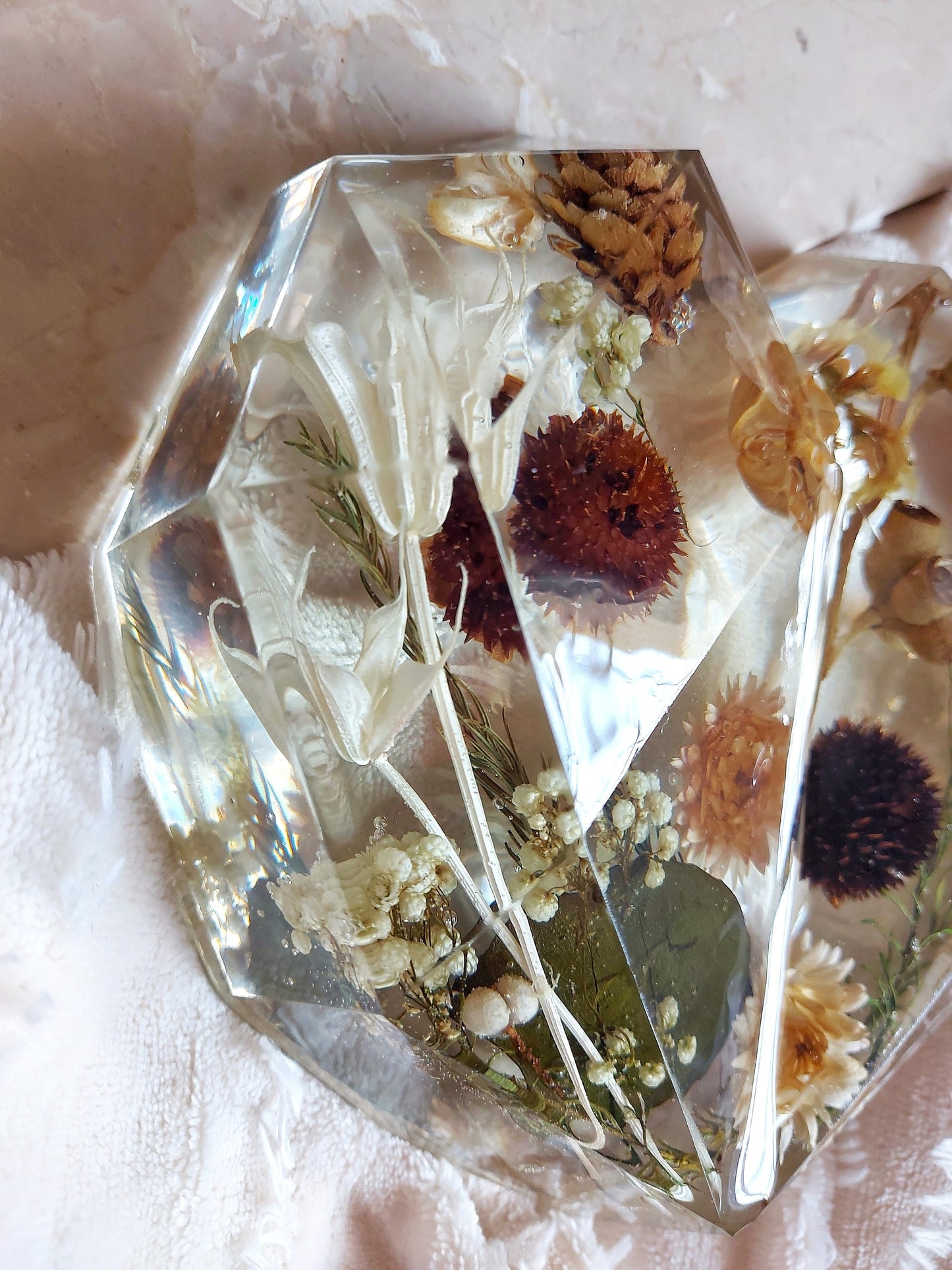 Dried Flowers Resin Crystal Heart Home Decor