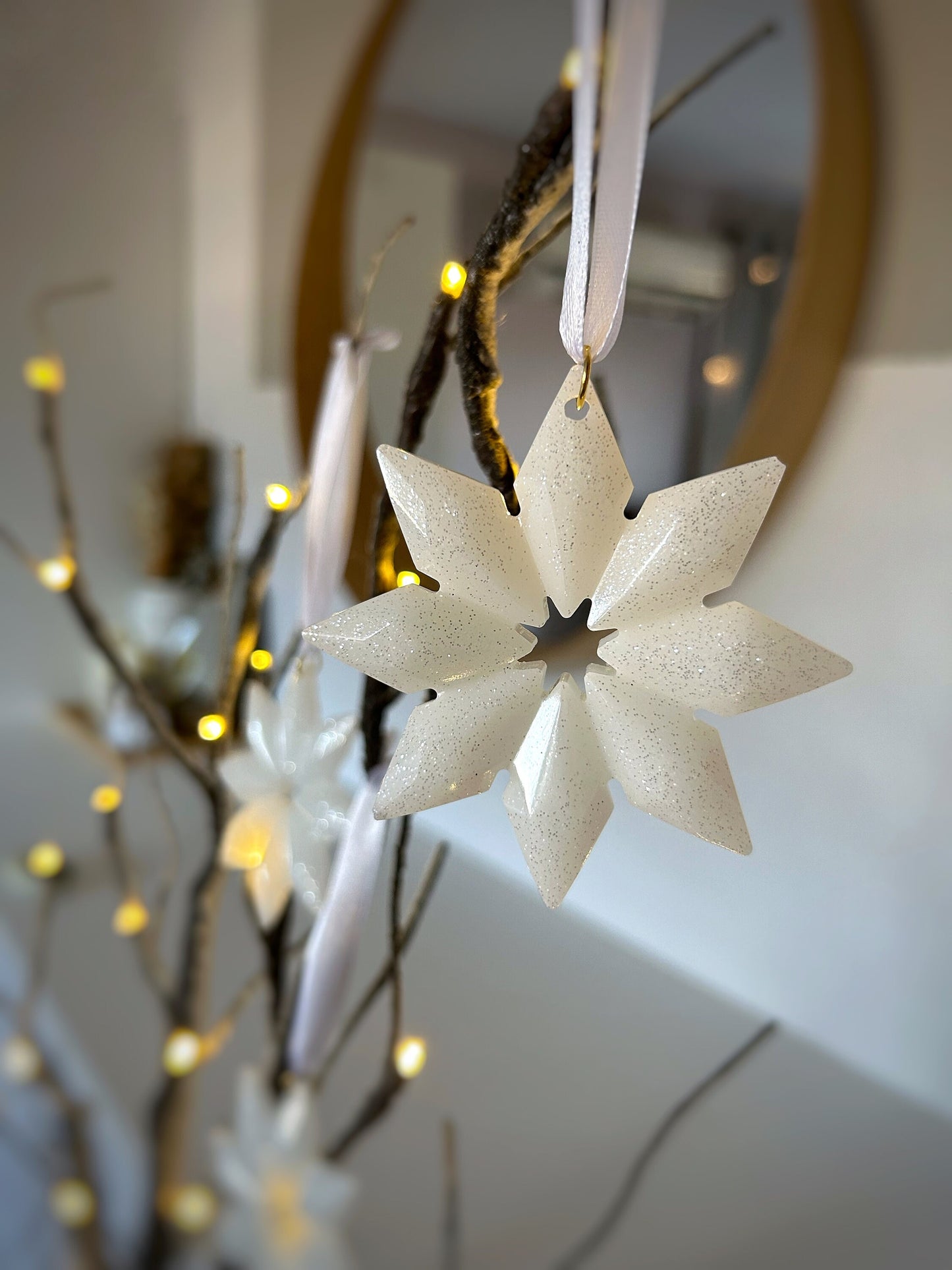 Sparkly White Christmas Ornament Set