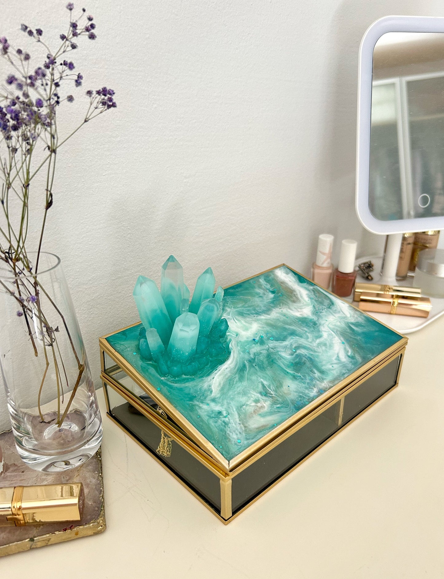 Handmade Glass and Gold Jewelry Box with Resin Geode Crystal Design and Velvet Interior - Ring and Jewelry Organizer with Resin Crystal Lid