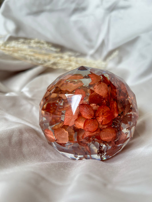 Red Flower Resin Crystal Globe