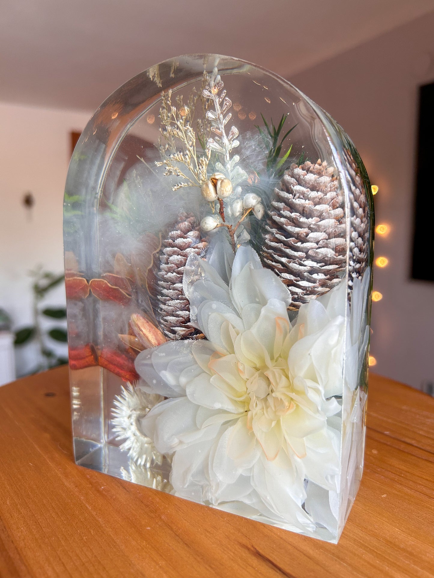 White Flower and Acorns Resin Arch