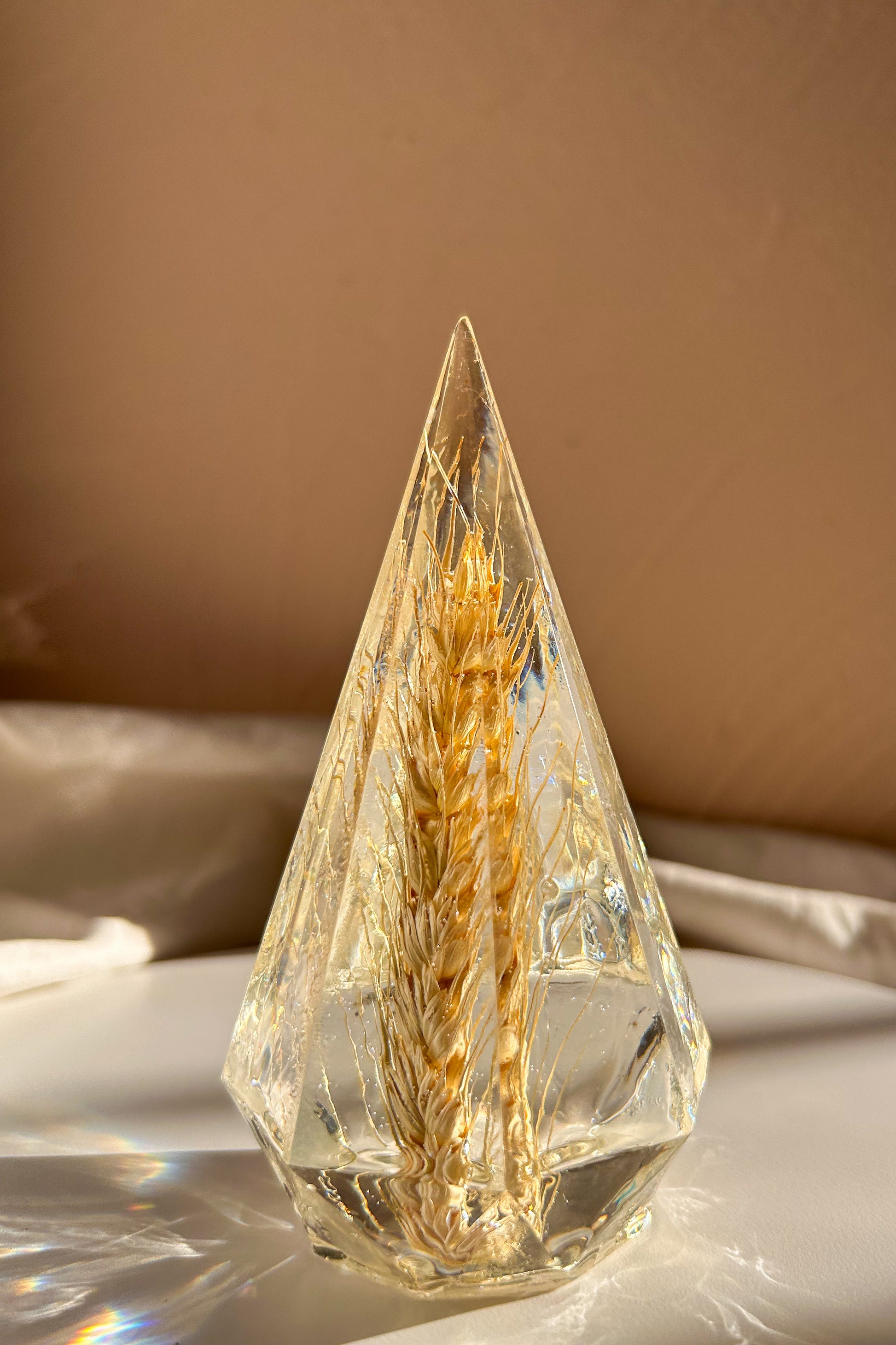 a beautiful handmade resin ring tree featuring wheat. perfect for displaying rings, a unique botanical gift. beautiful vanity, bedroom, bathroom, office, tabletop, nightstand decor. Great as a unique gift for a loved one.