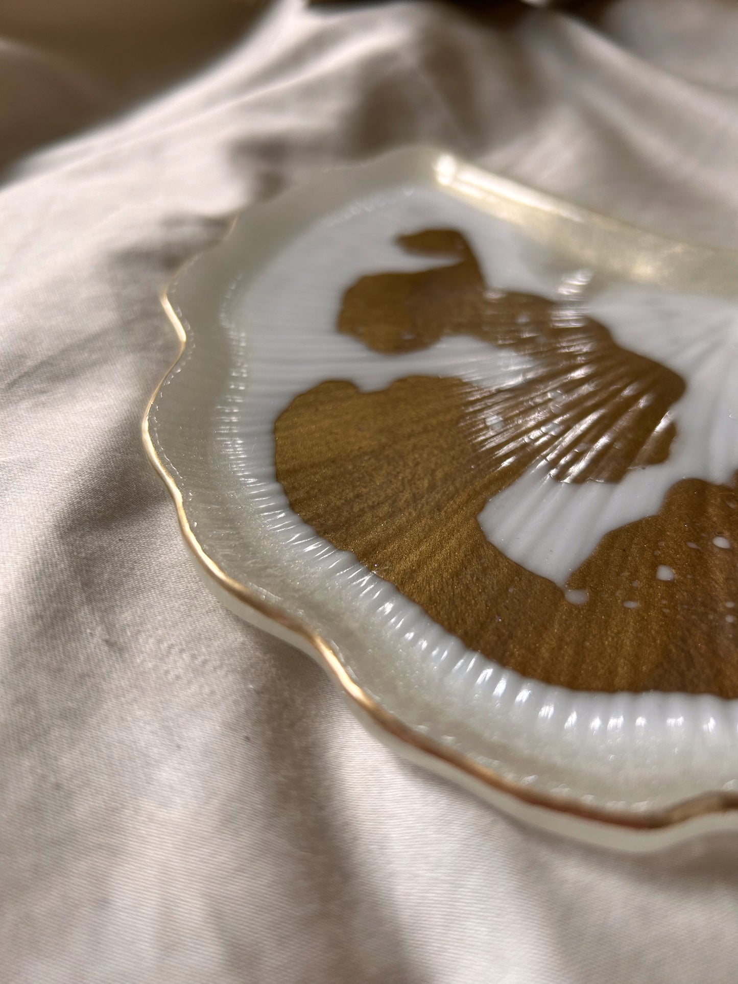 Gold and Cream Ginkgo Leaf Jewelry Dish