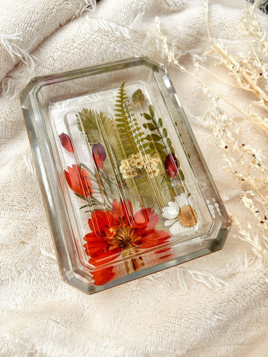 Orange Flower Soap Dish