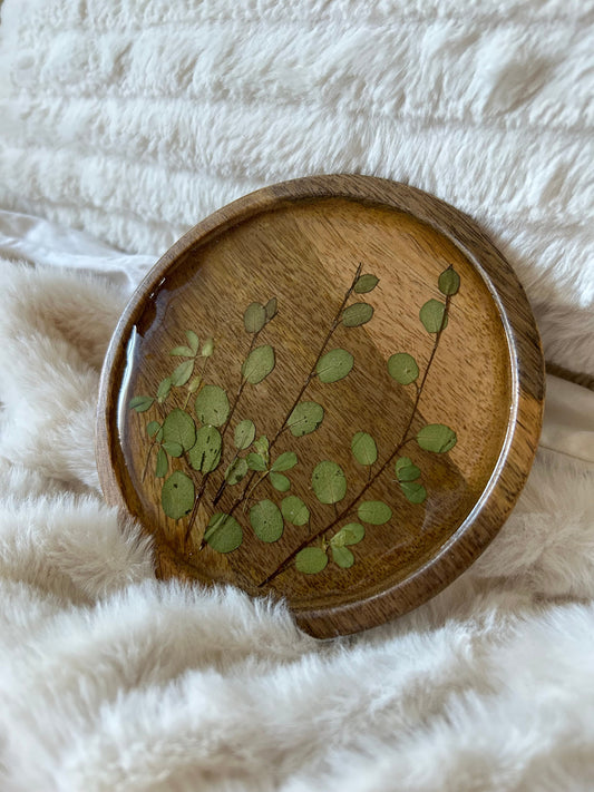 Handmade wood green dried flower display tray platter epoxy resin round dish jewelry ring dish botanical nature trinket holder decor gift